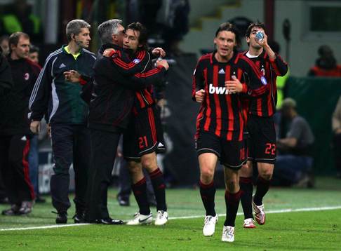 Andrea Pirlo, Milan gratuleras av tränare Carlo Ancelotti
