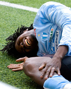 Jimmy Dixon, Malmö FF, grinar illa