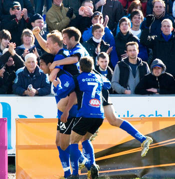 1-2, segerskytten Emra Tahirovic har halva laget på sin