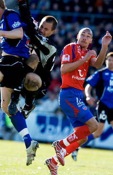 Henrik Larsson och Magnus Bahne, målvakt