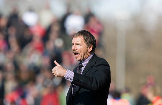 Stuart Baxter, tränare, Helsingborg, ropar instruktioner