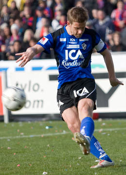 Tommy Jönsson, Halmstad. Skott