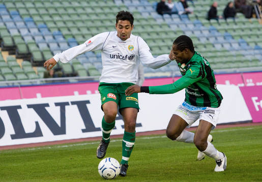 Målskytten Sebastian Castro-Tello utmanar Rickard Ekunde