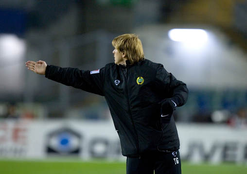 Tony Gustavsson, tränare, Hammarby, dirigerar
