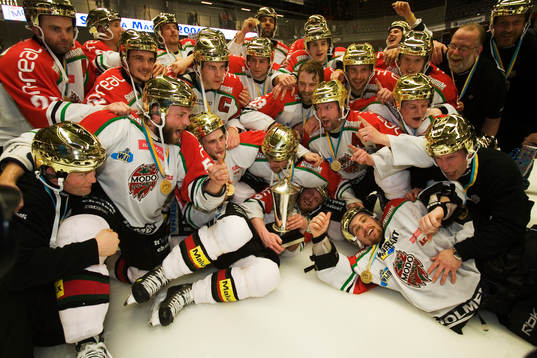 SM-guld till Modo, jubel. Svenska Mästare 2007