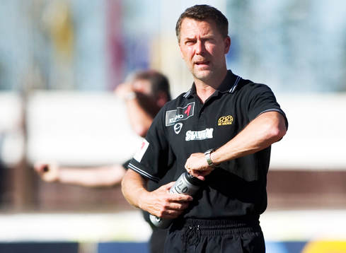 Sonny Karlsson, Häcken, tränare