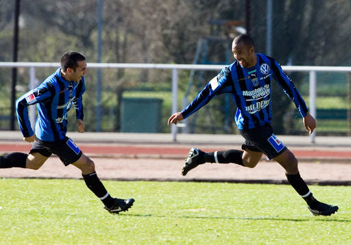 Mani Tourang och Antou Jallow, Sirius, jubel