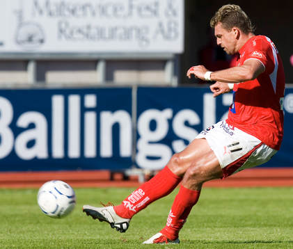 1-1, Fabia Augusto smeker in en frispark i krysset