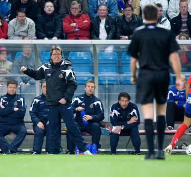 Per Olsson, tränare, Gefle, missnöjd med domaren