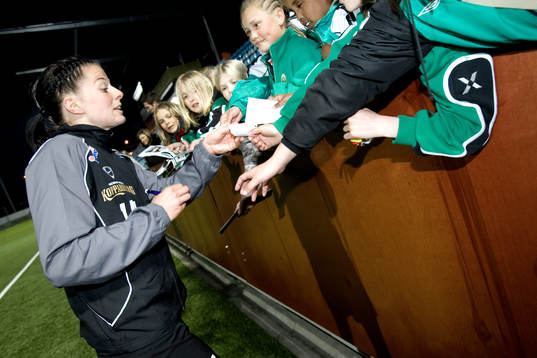 Fotboll, dam, damallsvenskan, Göteborg - Bälinge