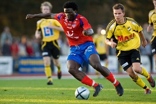 Razak Omotoyossi och Peter Olsson