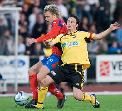 Andreas Dahl mot tidigare lagkamraten Daniel De Stefano