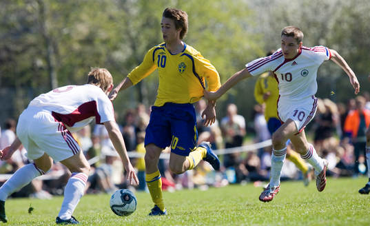 Philip Hellqvist, Sverige och Dmitrijs Danilov, Lettland