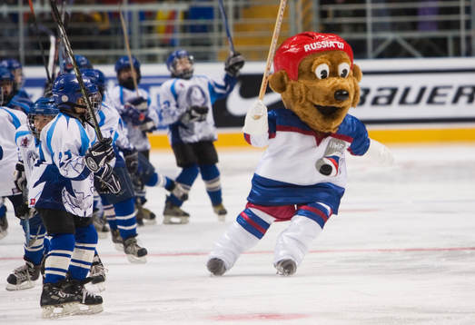 Invigning, maskot