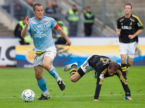 Daniel Andersson fick Kenny Pavey och AIK på fall