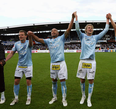 4-0, målskyttarna Jonatan Johansson, Junior (2 mål) och