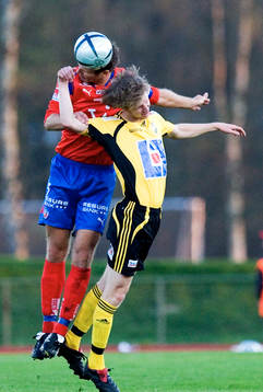 Andreas Jakobsson, Helsingborg vinner nickduell mot Oskar