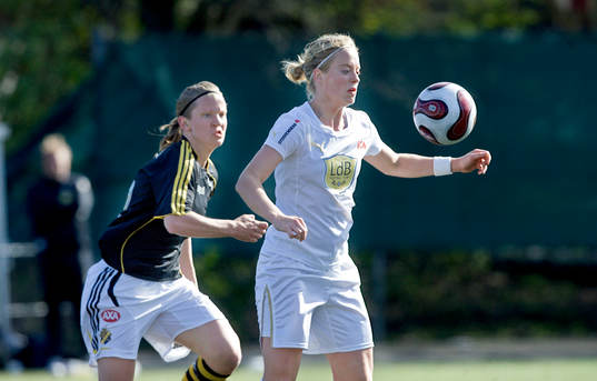 Anna Lundin, AIK och Dora Stefansdottir, Malmö
