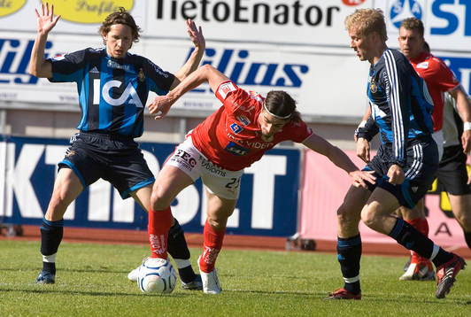 Cesar Santin, bäst i Kalmar, går förbi två