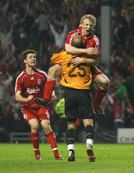 Dirk Kuyt och Jose Reina, Liverpool (Målvakt, Jubel)