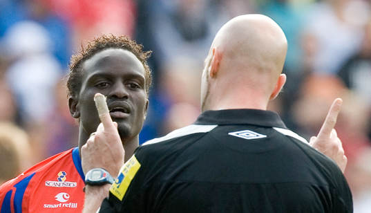McDonald Mariga, Helsingborg och domare Stefan Johannesson