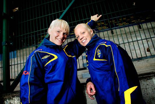 Nilla Fischer och Caroline Seger