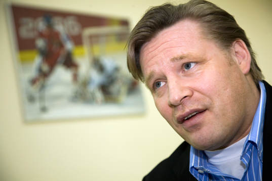 Christian Ruuttu, scout