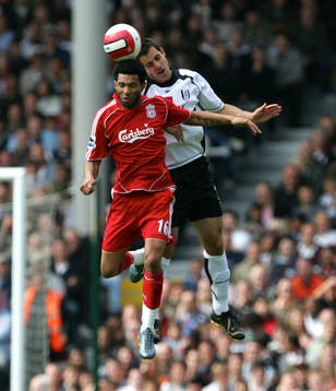 Carlos Bocanegra, Fulham och Jermaine Pennant, Liverpool