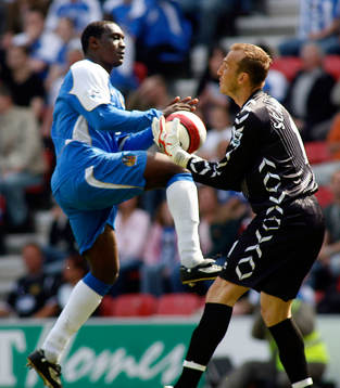 Emile Heskey, Wigan och Middlesbrough, målvakt, Mark