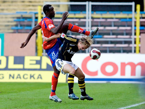 Olivier Karekezi, Helsingborg och Pierre Bengtsson, AIK