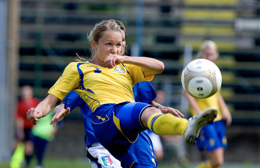 Stina Segerström, Sverige