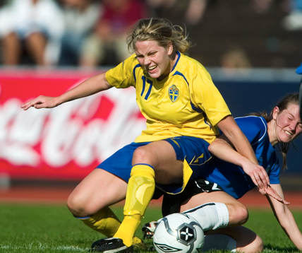 Lisa Dalqvist, Sverige