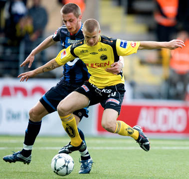 Samuel Holmén bjuds upp till dans