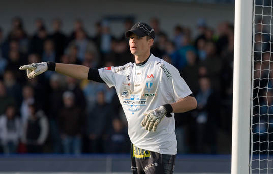 Jonas Sandqvist, målvakt