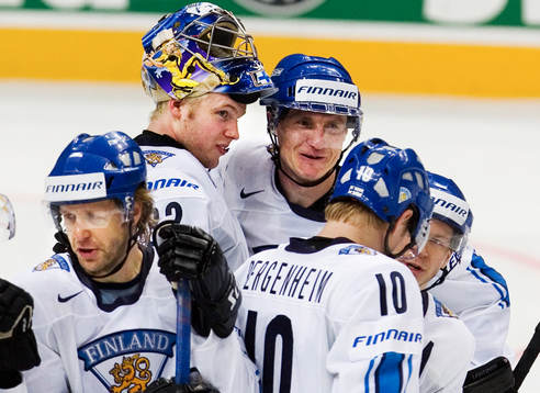 Jere Lehtinen sätter straffen som tar Finland vidare till