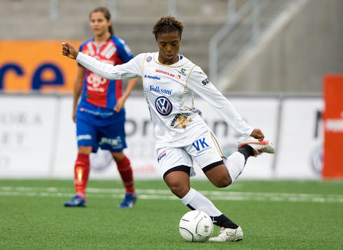 Elaine Moura, Umeå