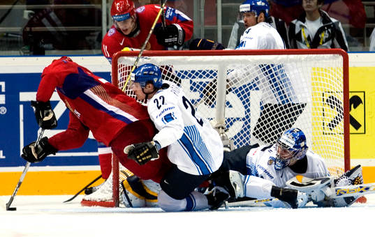 Kari Lehtonen, målvakt, Mika Pyorala, Evgeni Malkin
