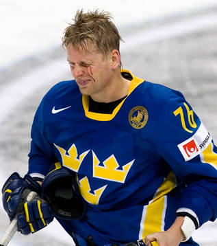Johan Davidsson, har fått en klubba