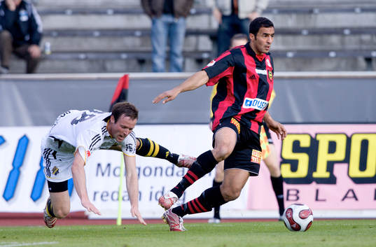 Arash Talebinejad, BP tar bollen av Markus Jonsson, AIK