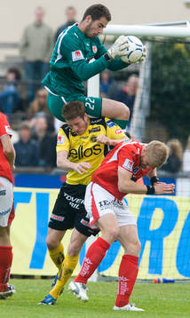 Milan Barjaktarevic, målvakt och James Keene