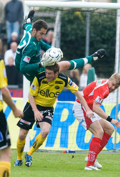 Milan Barjaktarevic, målvakt och James Keene