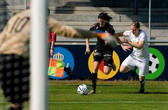 Lotta Schelin, Göteborg mot mål