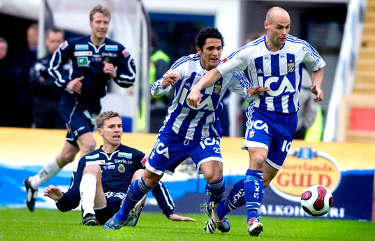 Andres Vasques, Thomas Olsson, Göteborg, slåss om samma