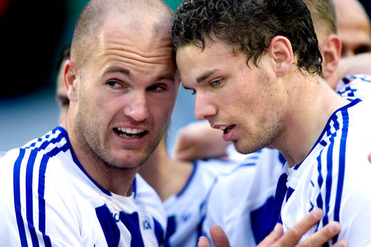 Jonas Wallerstedt, gratulerar Marcus Berg, Göteborg