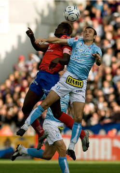 McDonald Mariga och Yksel Osmanovski