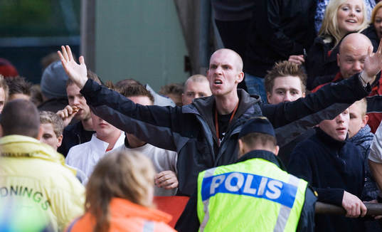0-1, Ola Toivonen. Då blev det bråk på läktare