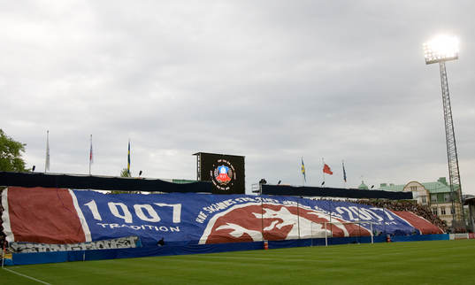 Arena, läktare, banderoll, HIF 100 år, 1907 - 2007