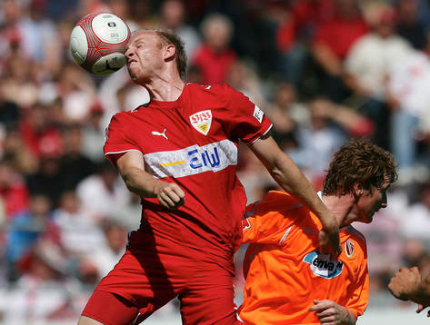 Ludovic Magnin, Stuttgart och Mariusz Kukielka, Cottbus.
