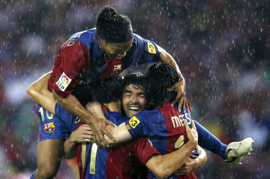 Ronaldinho och Deco, Barcelona. Glädje. Lycka. Målyra.
