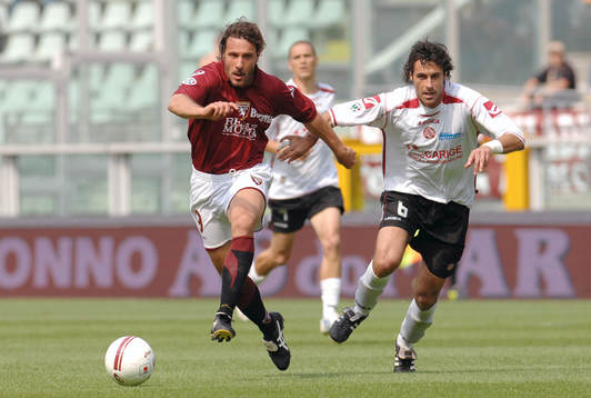 fotboll, serie a. Italiensk, Torino - Livorno; Muzzi,